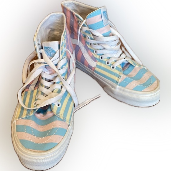 VANS Sk8-Hi Tapered Skate Pastel Stripes Sneakers  NWOT - Picture 1 of 8
